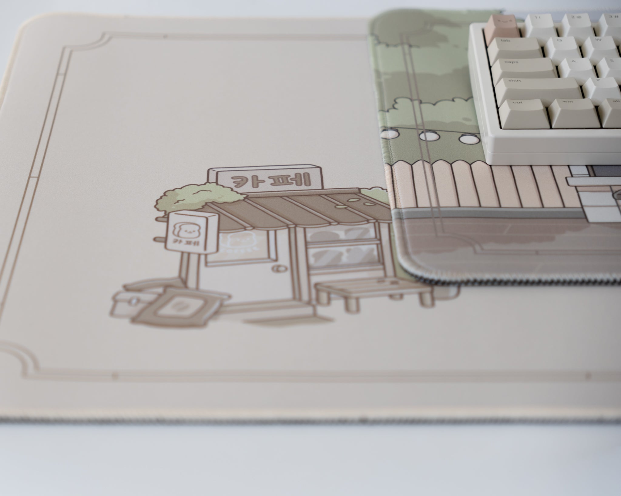 café standard deskmat